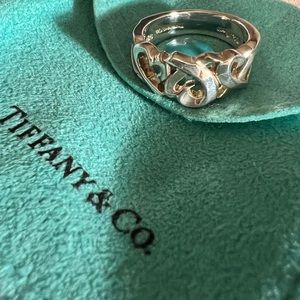 Tiffany & Co. Paloma Picasso Loving Hearts Ring